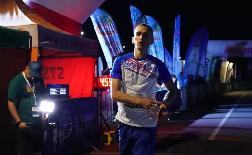 Pobiegli na Milę! Bieg dostarczył zawodnikom sporo wrażeń [WIDEO] - 29